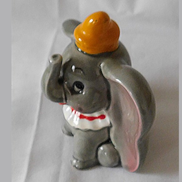 Vintage Ceramic Figurine Walt Disney Productions Dumbo Elephant MIJ Japan - Picture 3 of 7